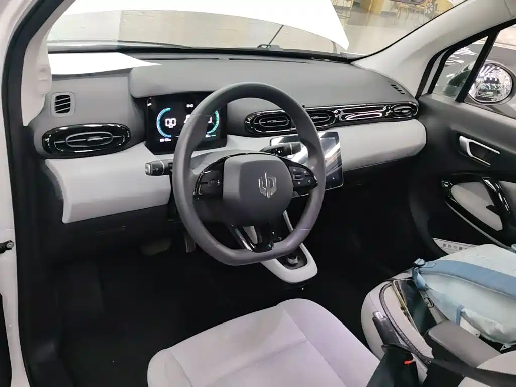 Leapmotor Leapmotor T03 — миниатюра 10