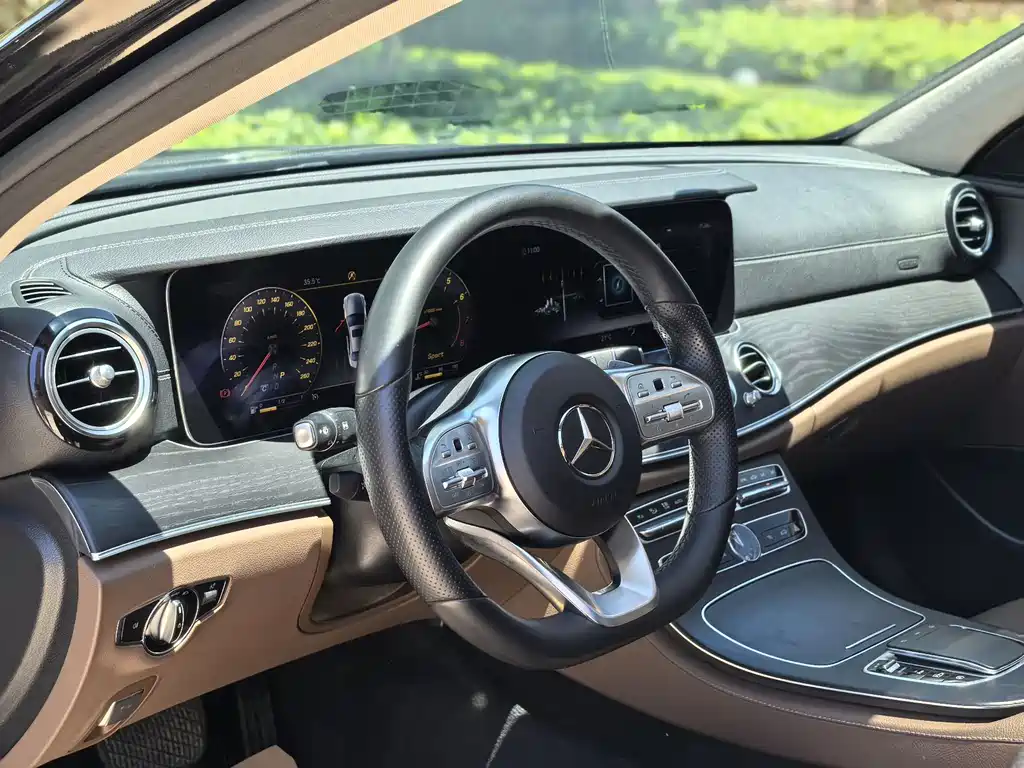 Mercedes-Benz E-Class E 2019 E 300 L Sport Fashion