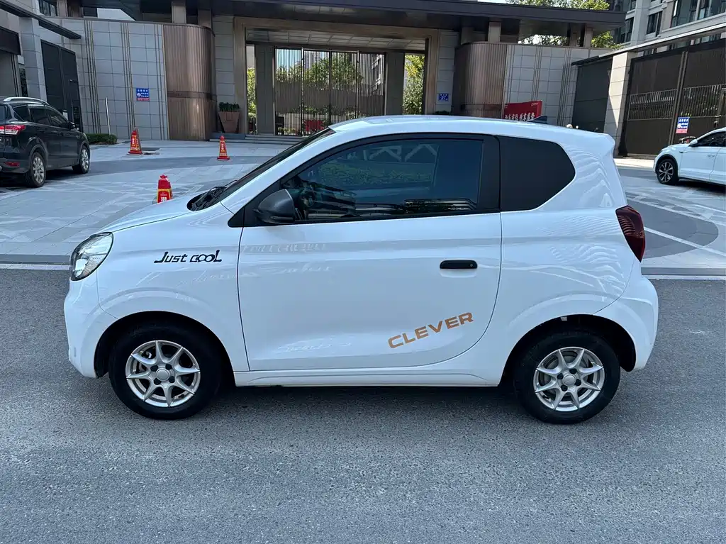 Roewe Clever — миниатюра 3
