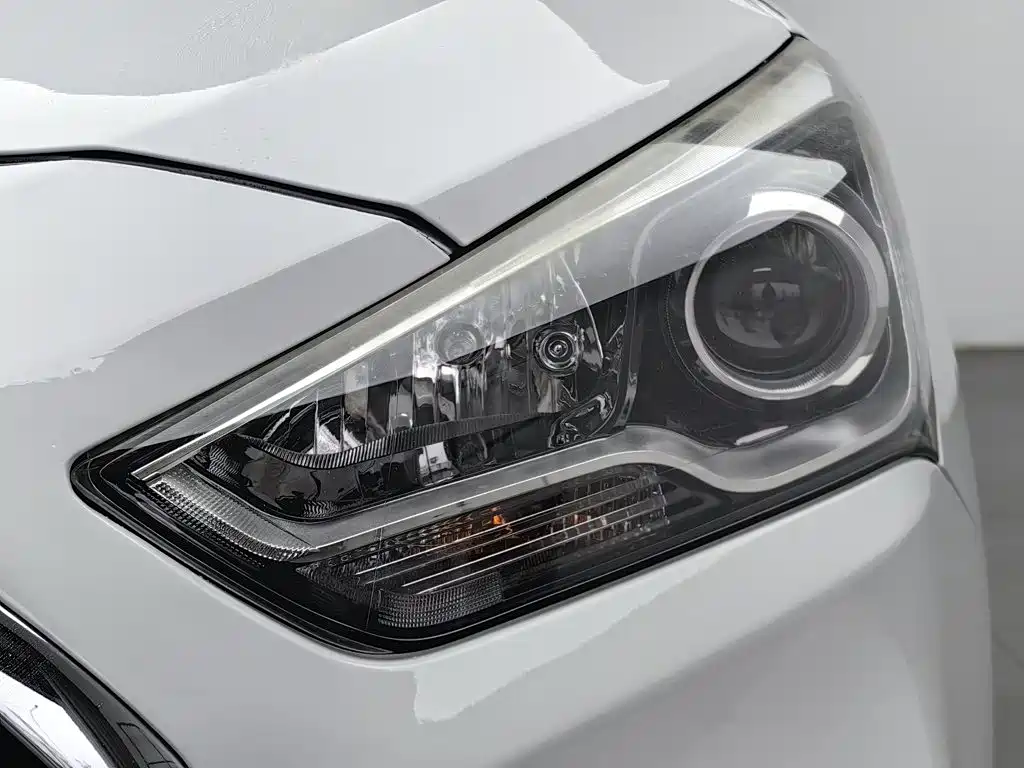Hyundai Mistra — миниатюра 7