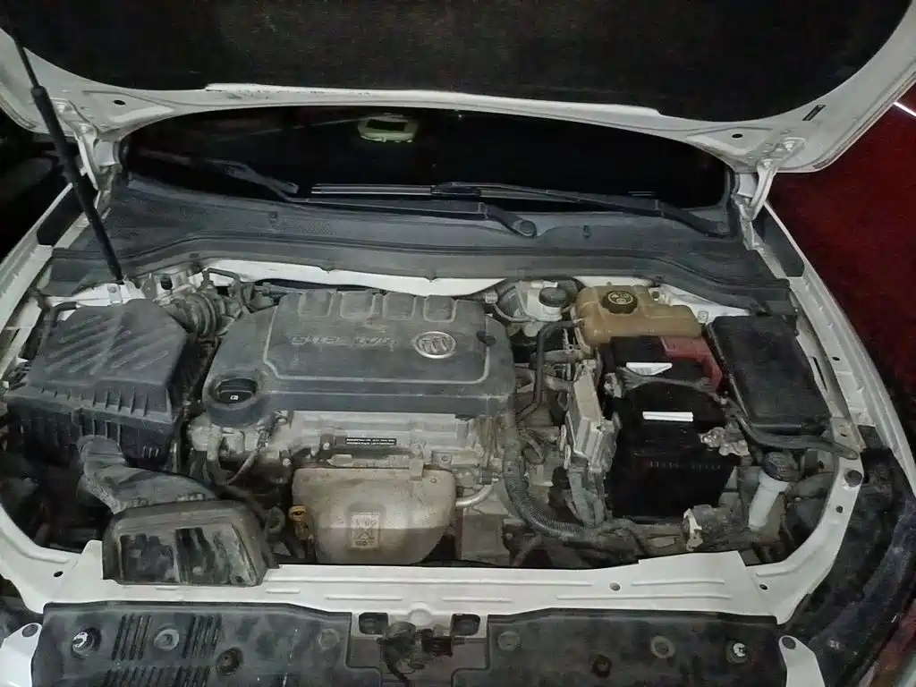 Buick Excelle — миниатюра 11