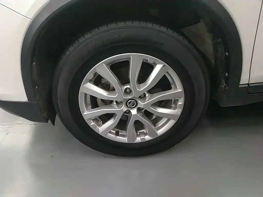 Nissan X-Trail — миниатюра 23