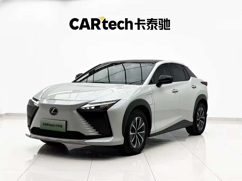 Lexus RZ