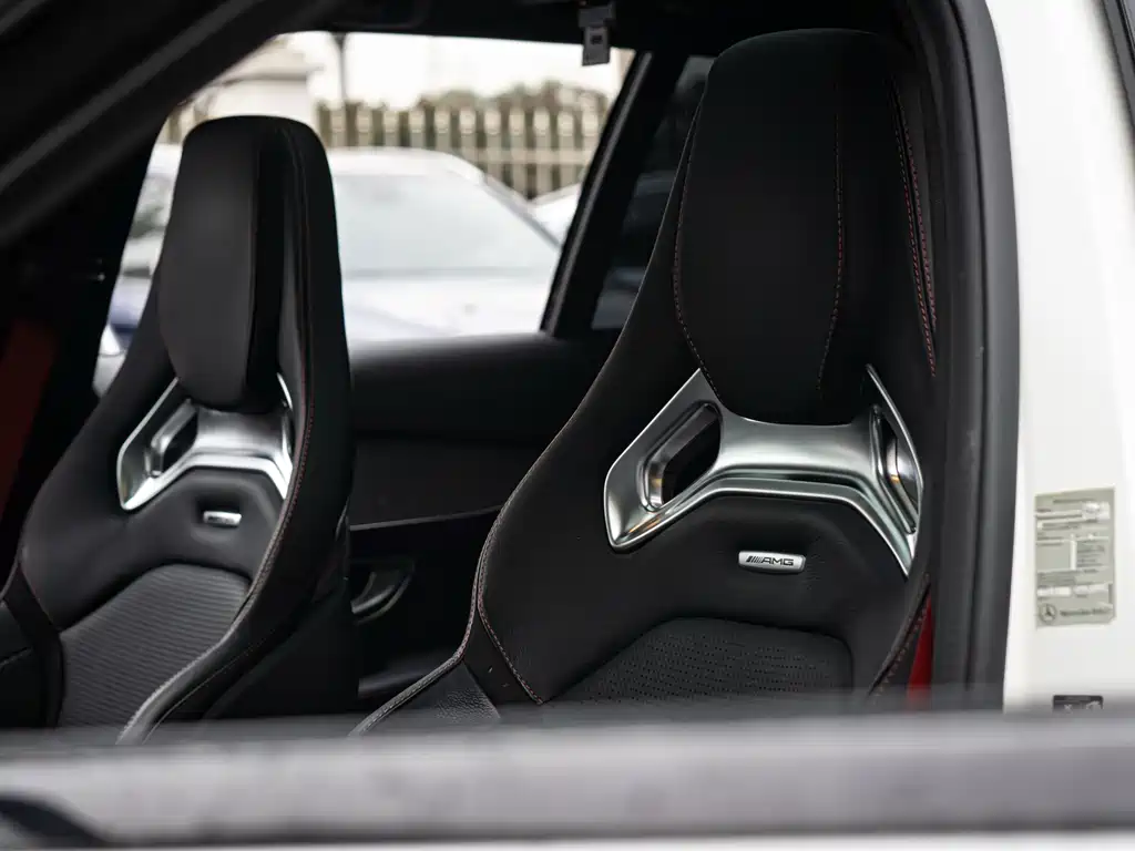 MERCEDES-BENZ C CLASS AMG