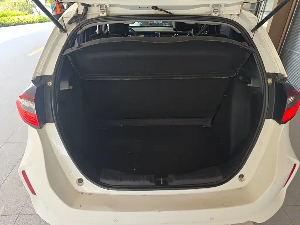 Honda Fit — миниатюра 19