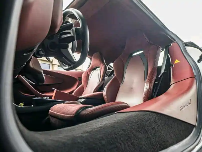 McLaren GT — миниатюра 10
