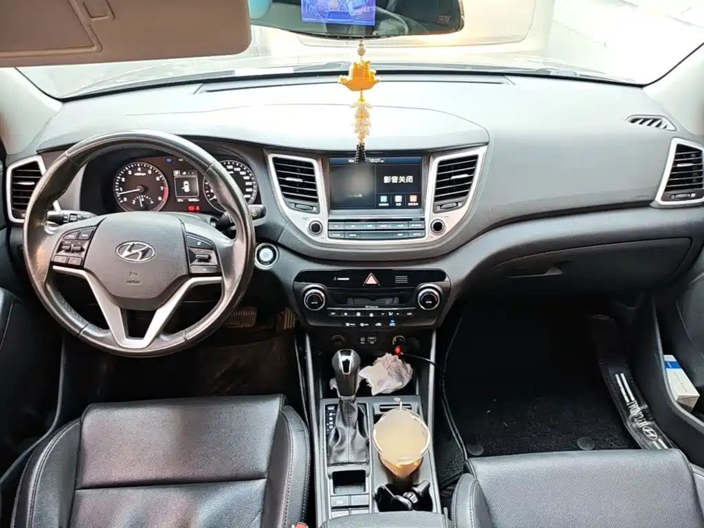 Hyundai Tucson — миниатюра 10