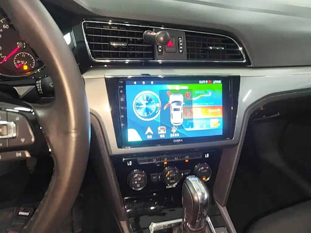 Volkswagen Lamando — миниатюра 13