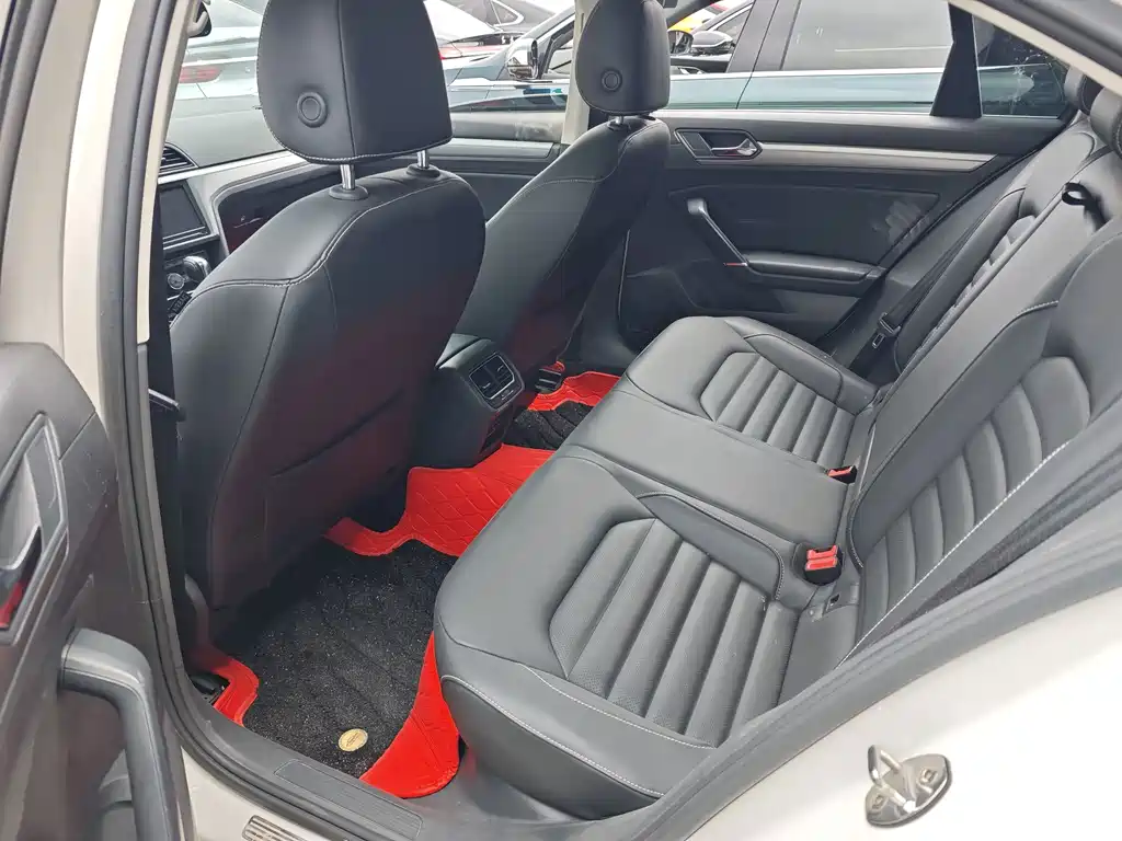 Volkswagen Lamando — миниатюра 5