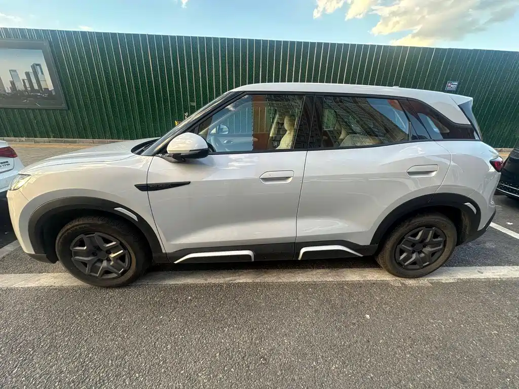 BYD Yuan UP — миниатюра 2