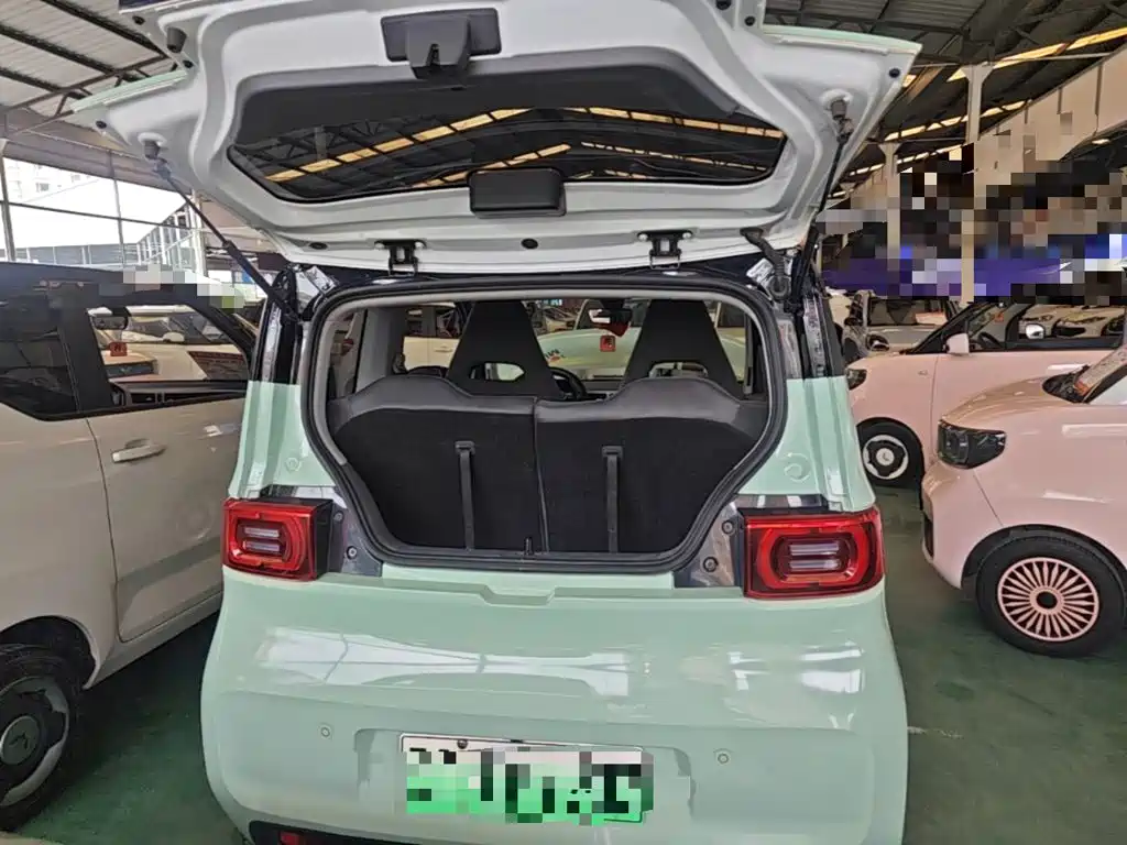 Wuling MINIEV — миниатюра 19