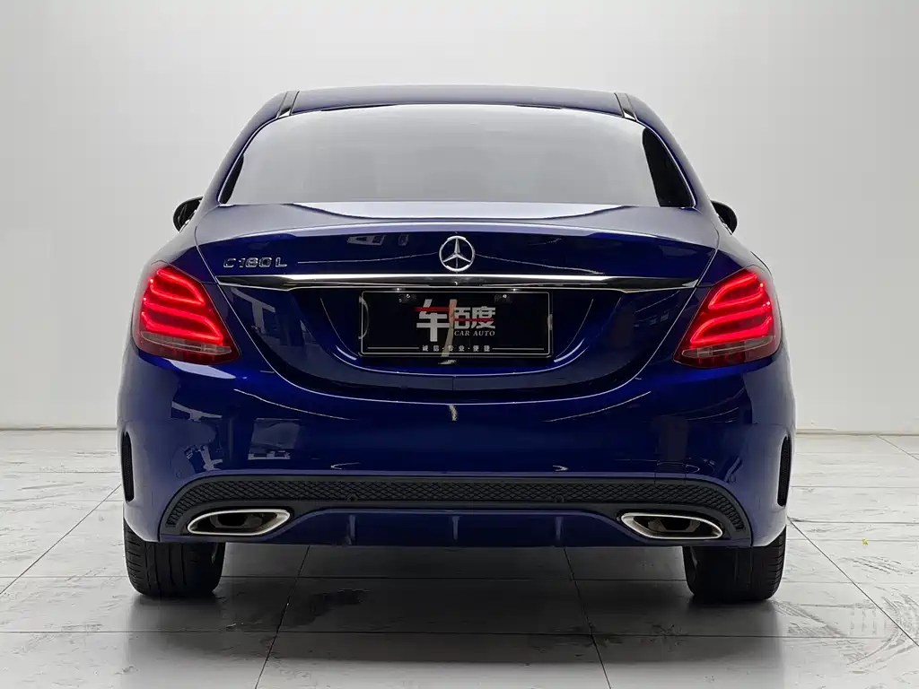 Mercedes-Benz C-Class — миниатюра 5