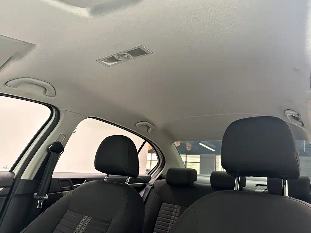Volkswagen Lavida 2019 1.5L AT VI