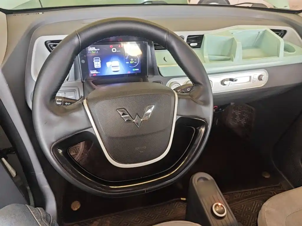 Wuling MINIEV — миниатюра 10