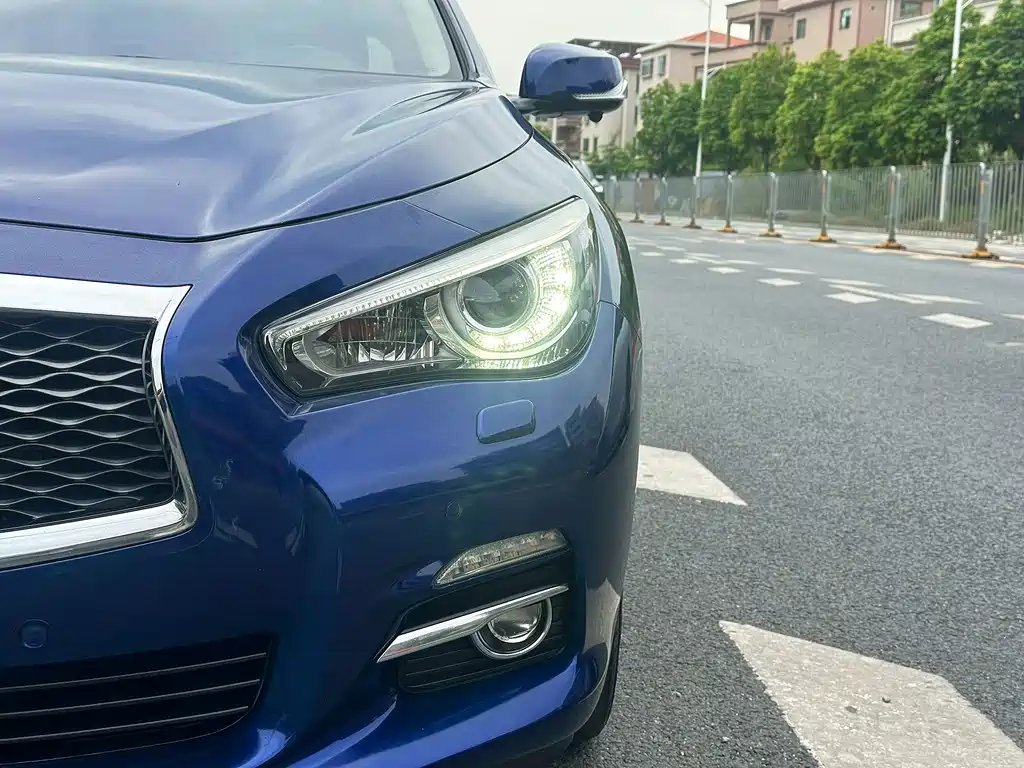Infiniti Q50L — миниатюра 9