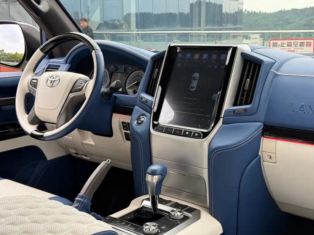 Toyota Land Cruiser — миниатюра 14