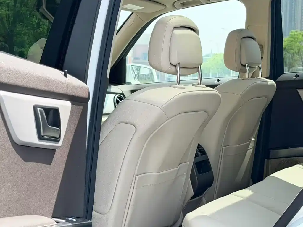 Mercedes-Benz GLK-Class — миниатюра 2