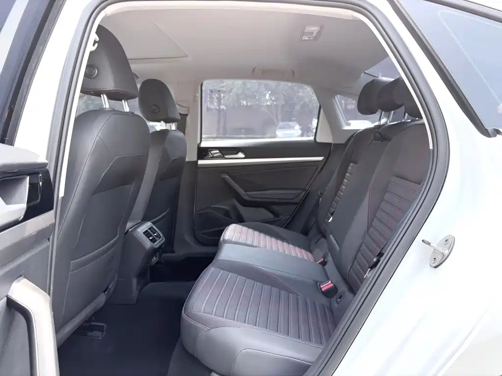Volkswagen Lavida — миниатюра 11