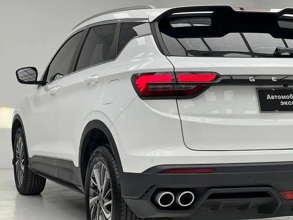 Geely Binyue — миниатюра 15