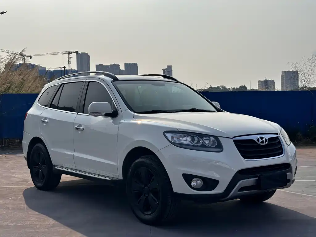 Hyundai Santa Fe Classic — миниатюра 3