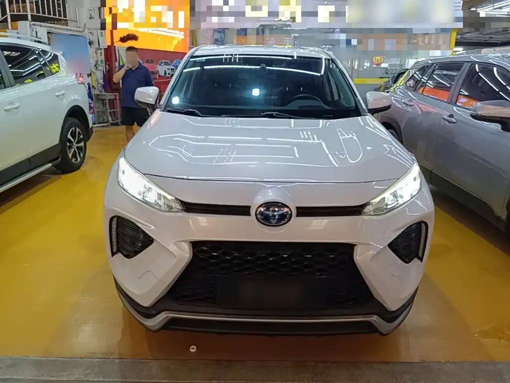 Toyota Wildlander New Energy — миниатюра 3