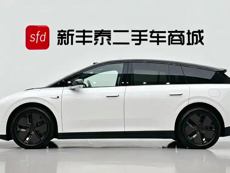 Li Auto i6 2025 Standard