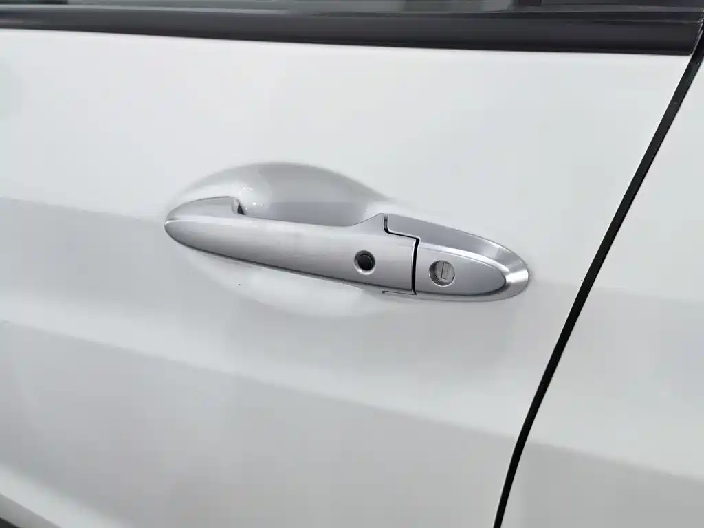 Honda Vezel — миниатюра 18
