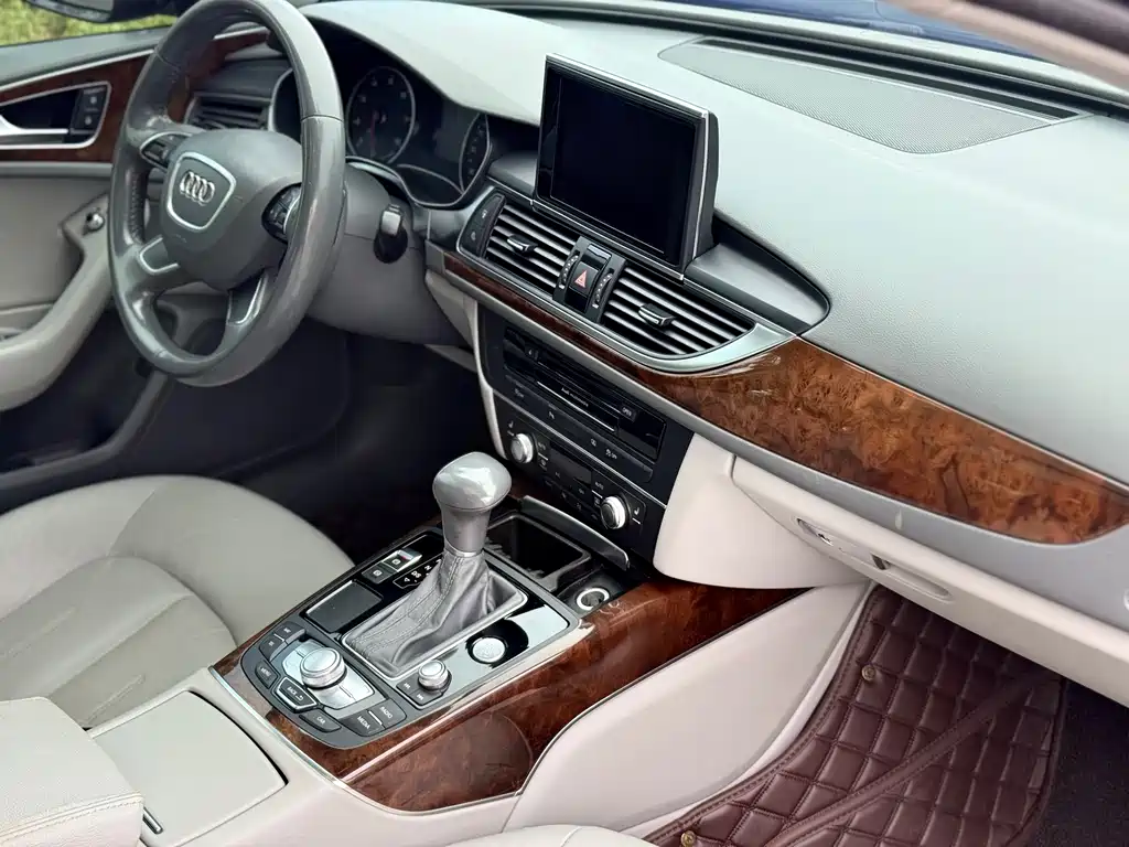 Audi A6L — миниатюра 13