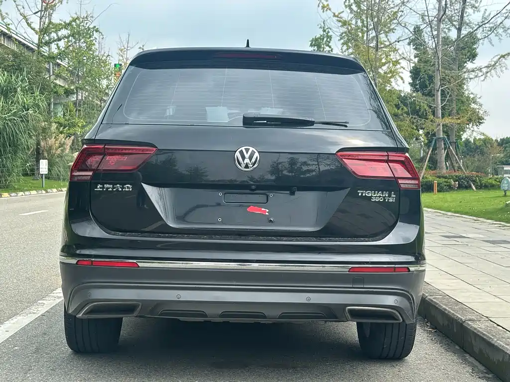 Volkswagen Tiguan L — миниатюра 5