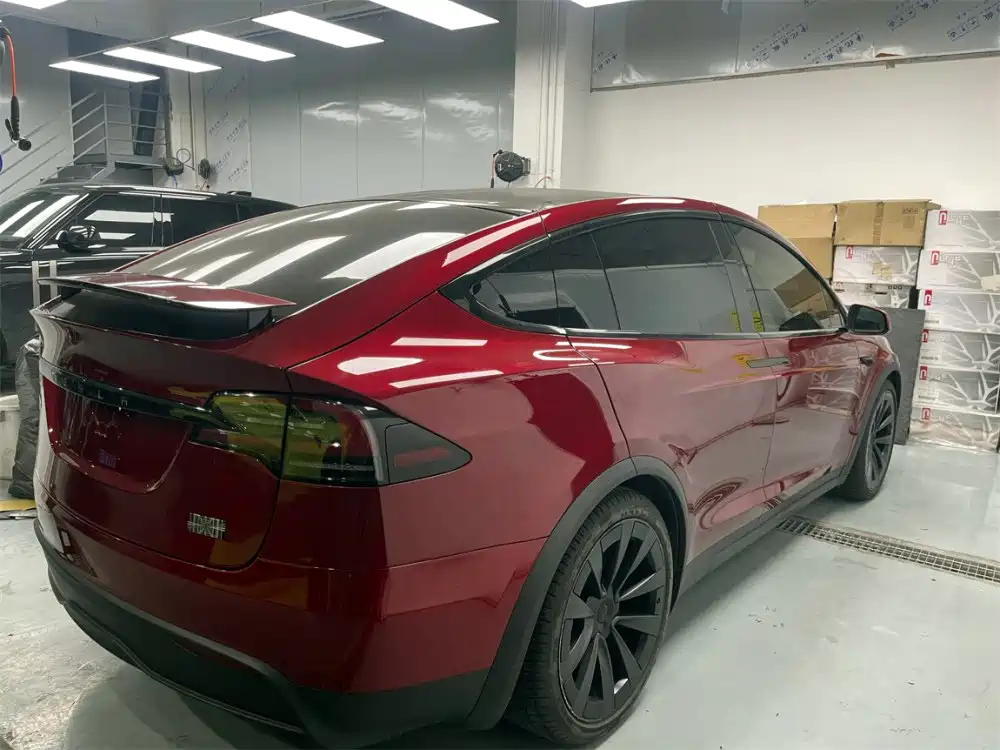 TESLA MODEL X