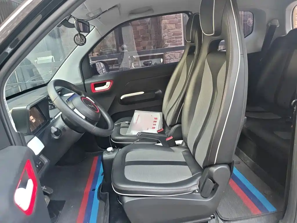 Wuling MINIEV — миниатюра 11