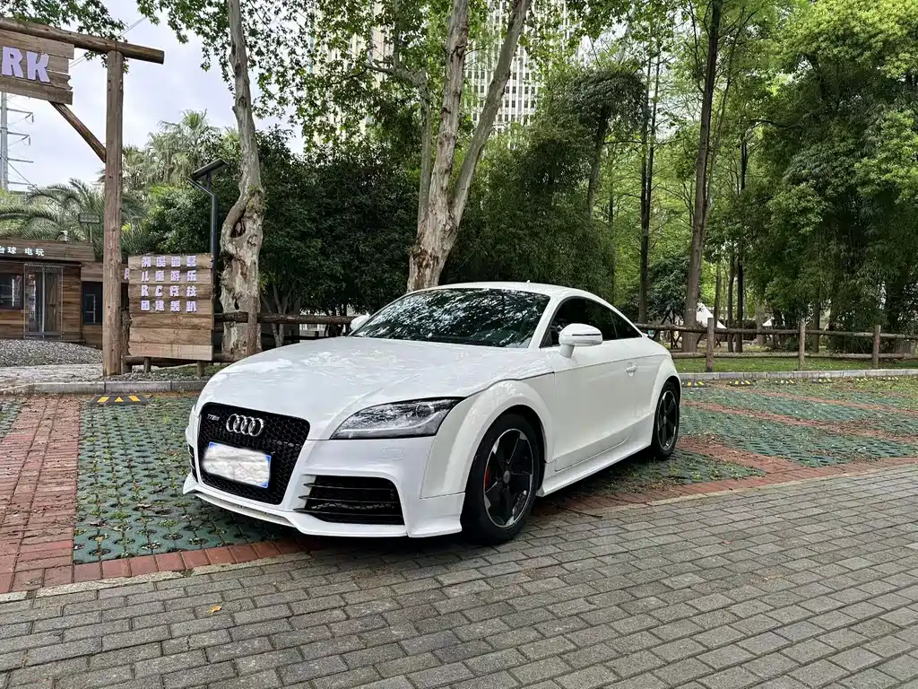Купить Audi TT