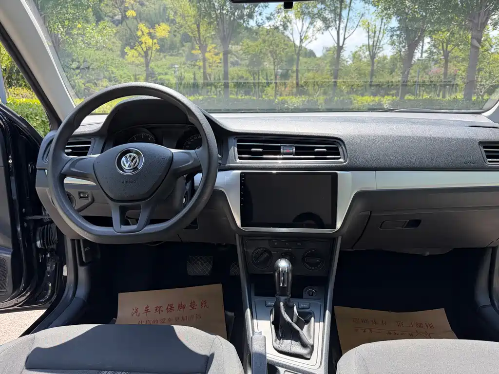 Volkswagen Lavida — миниатюра 10