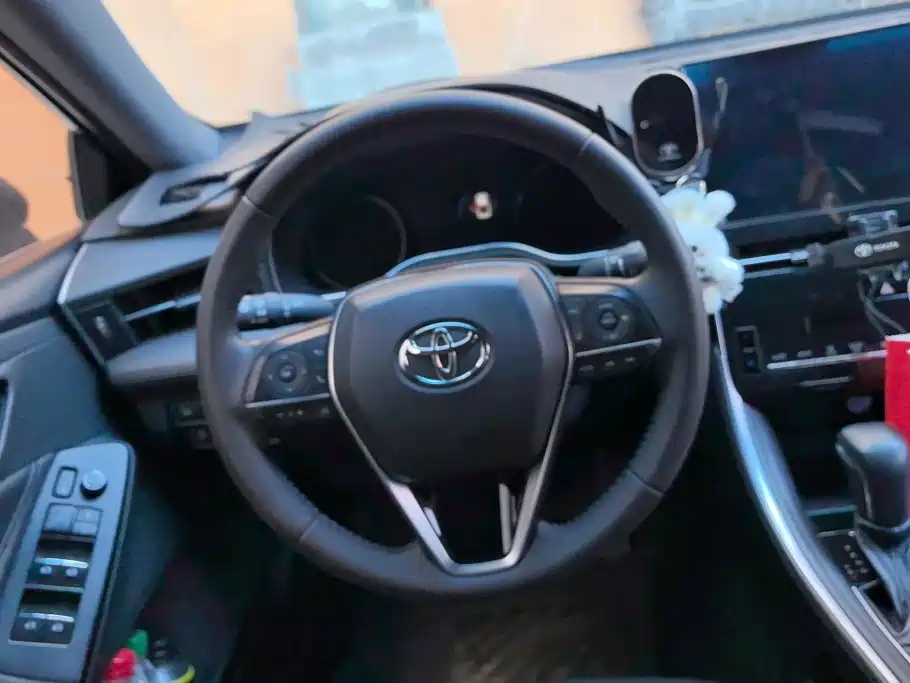Toyota Avalon — миниатюра 15