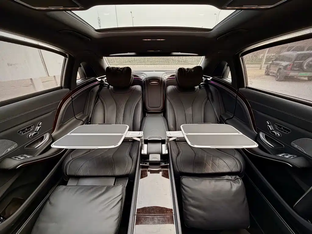 Mercedes-Benz S-Class — миниатюра 13