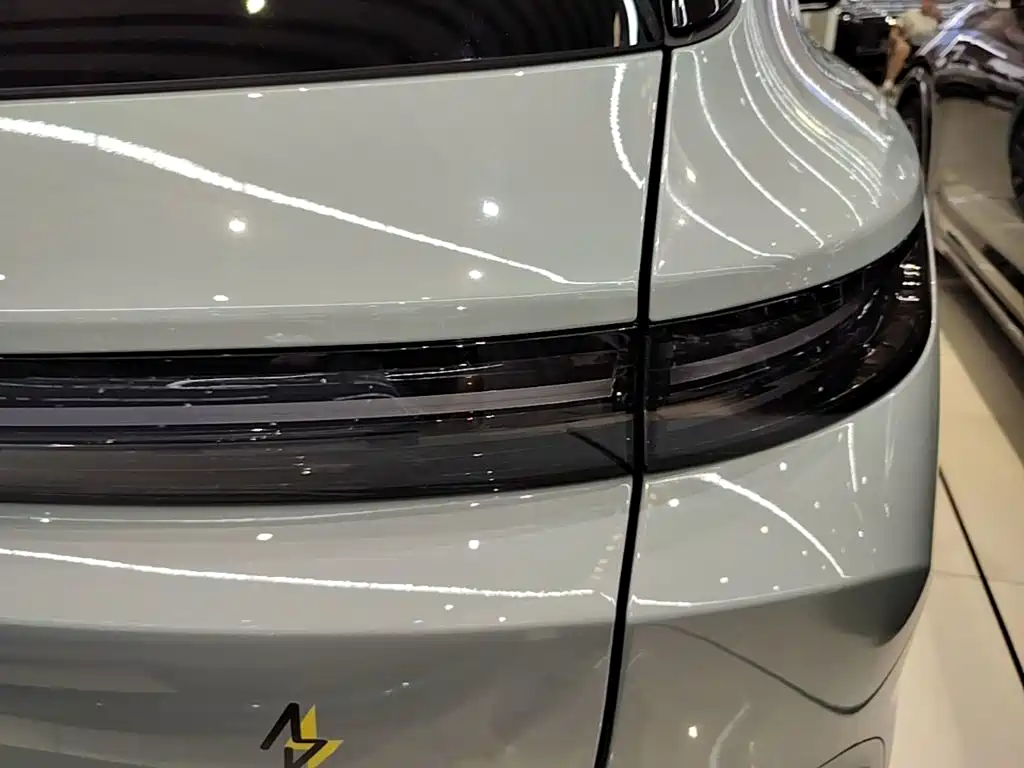 Li Auto Li L6 — миниатюра 8