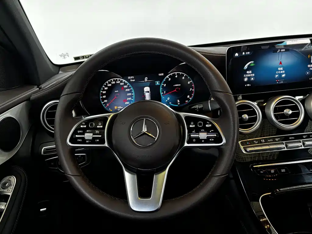 Mercedes-Benz GLC — миниатюра 14