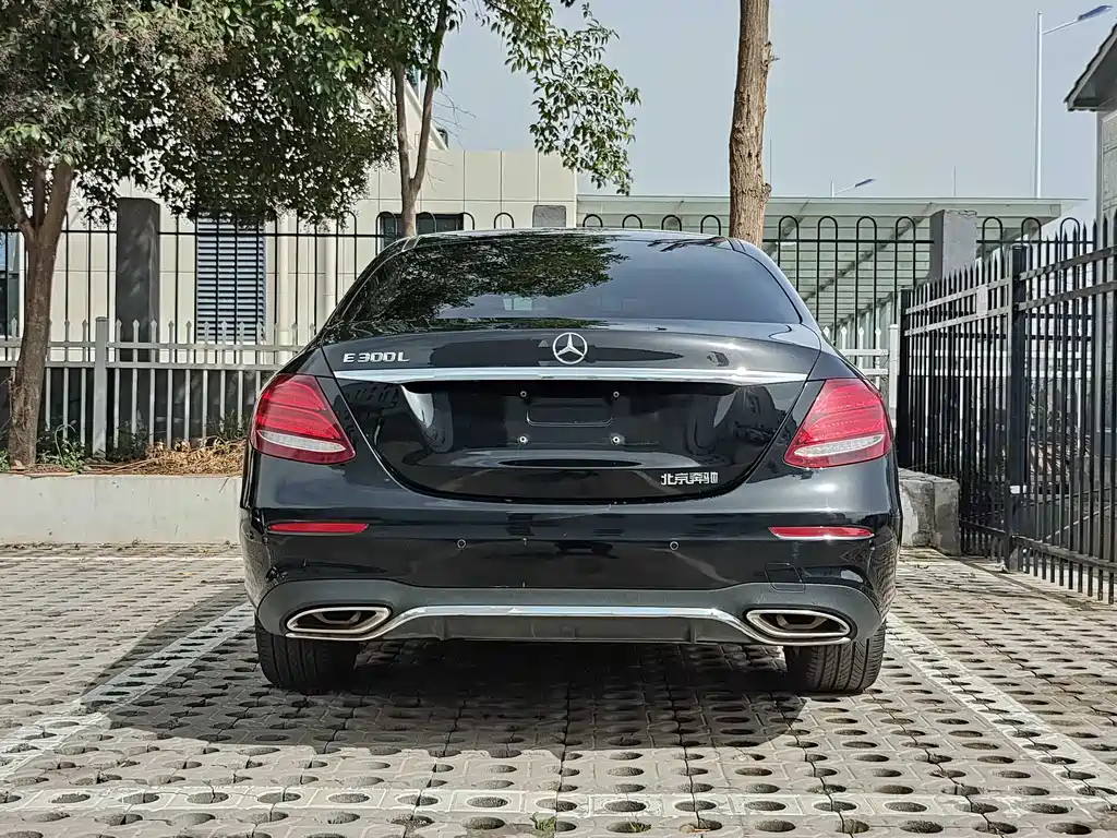 Mercedes-Benz E-Class E 2020 E 260 L Sport