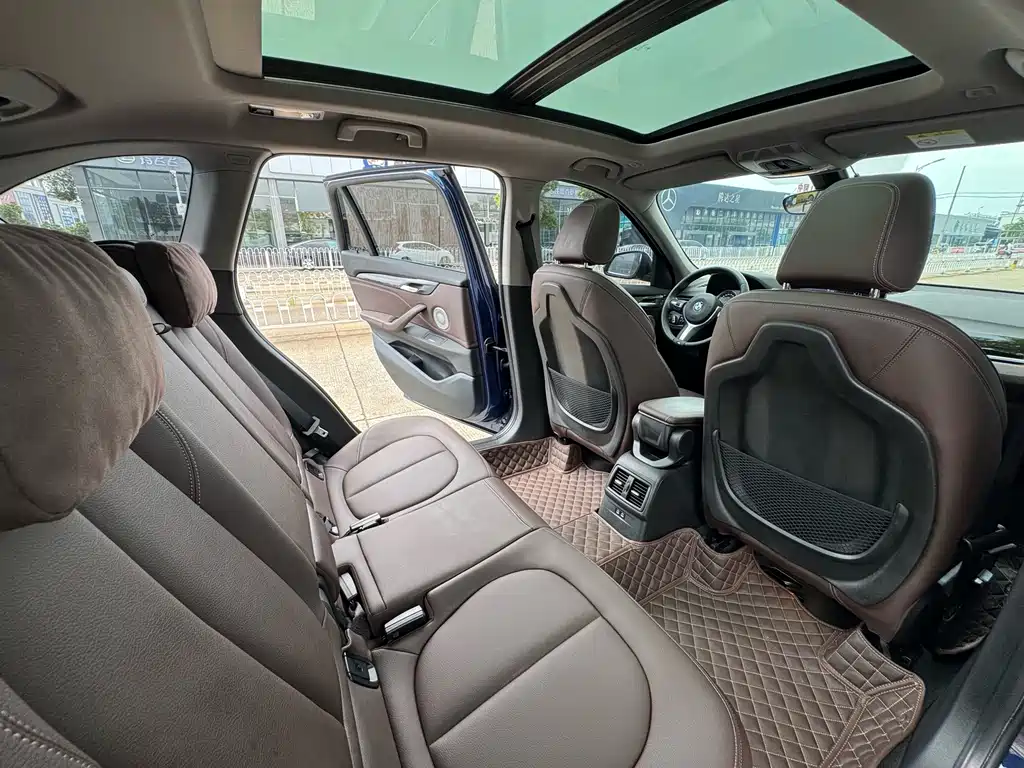 BMW X1 — миниатюра 11