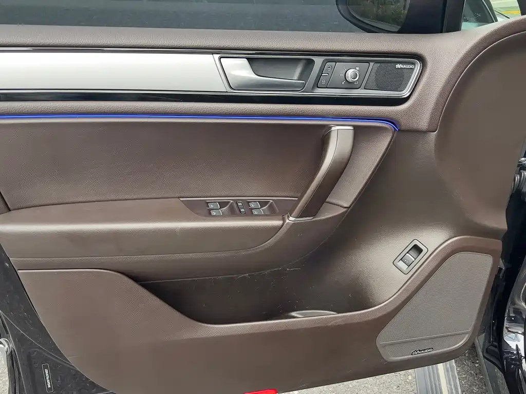 Volkswagen Touareg — миниатюра 6