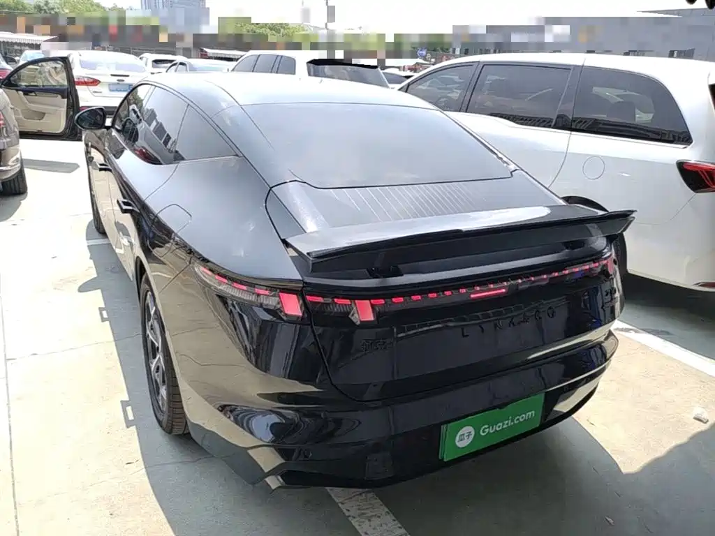 Lynk & Co Z10 2024 STARBUFF 95kWh 766km