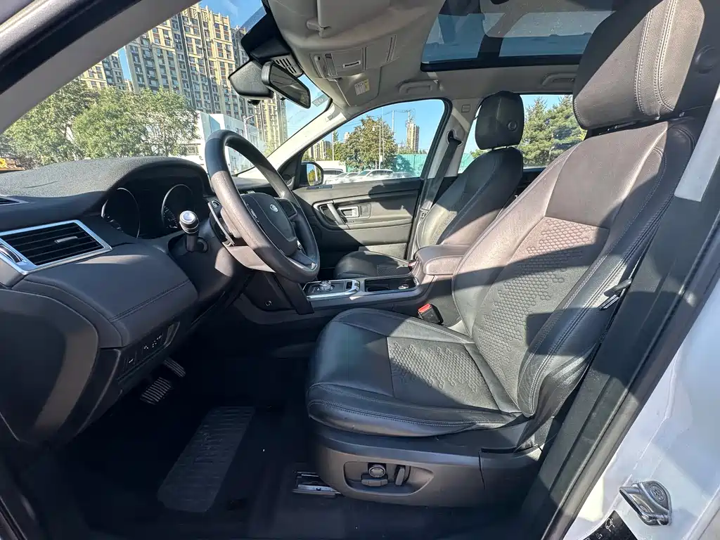 Land Rover Discovery Sport — миниатюра 7