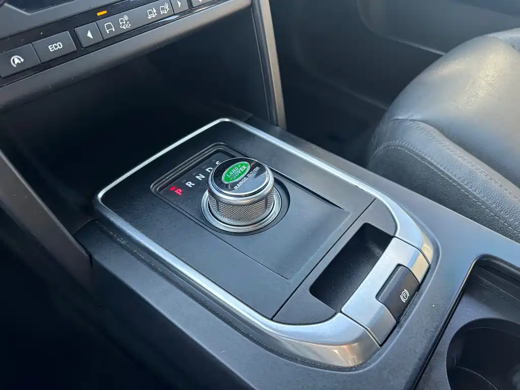 Land Rover Discovery Sport — миниатюра 15
