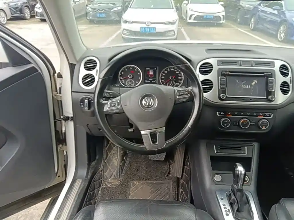 Volkswagen Tiguan — миниатюра 15