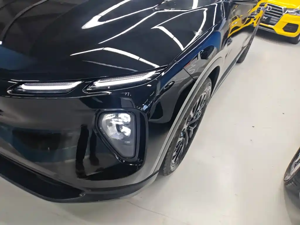NIO EC6 — миниатюра 24