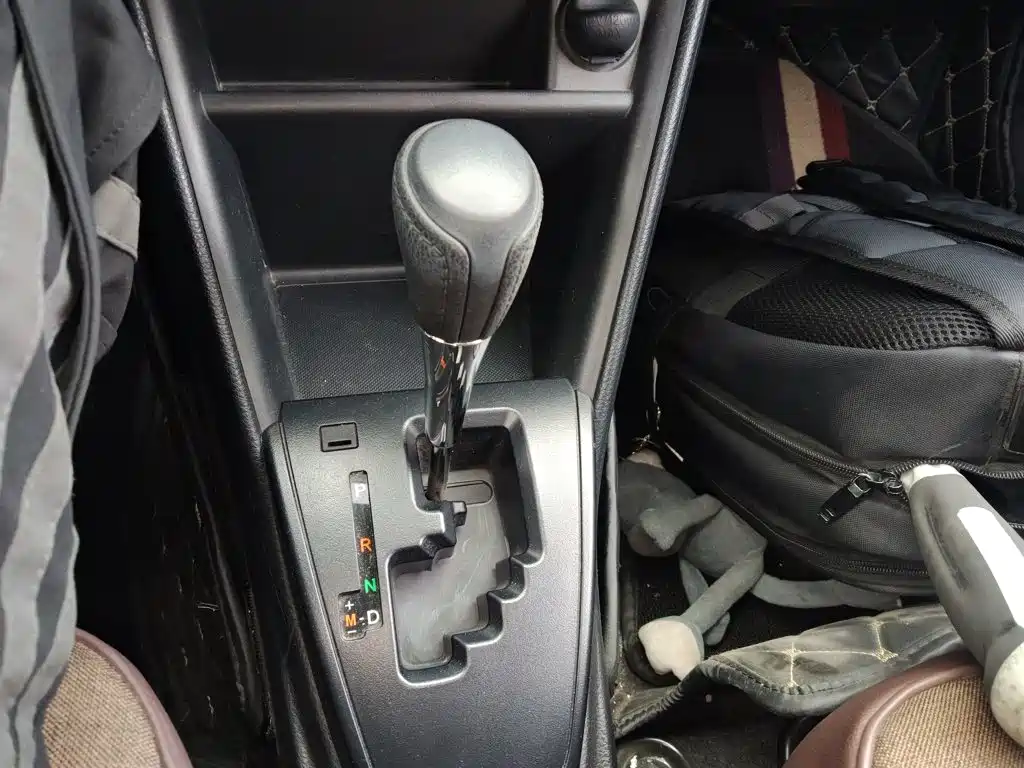 Toyota Yaris L — миниатюра 14