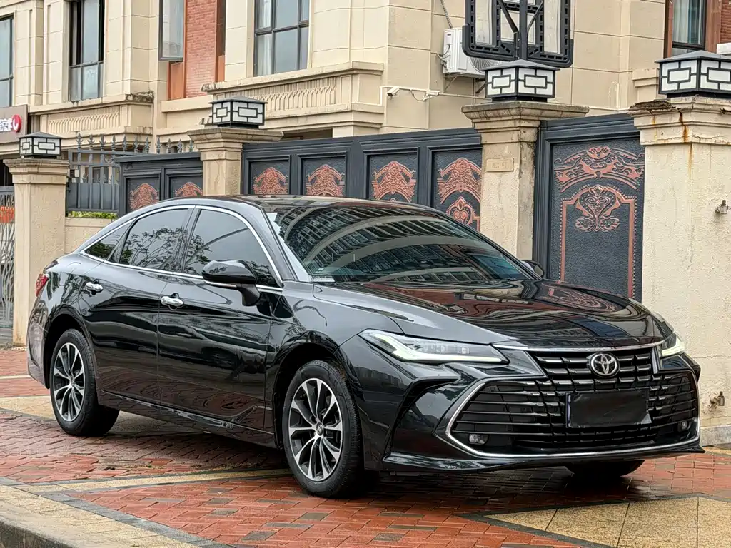 TOYOTA ASIAN DRAGON