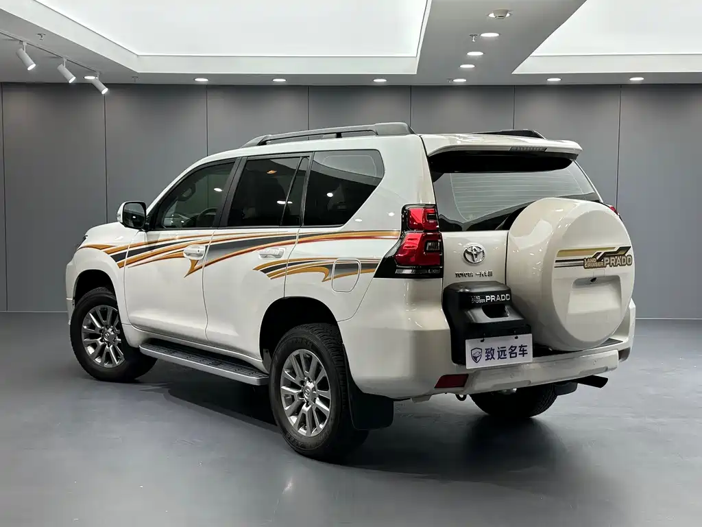 Toyota Prado — миниатюра 6