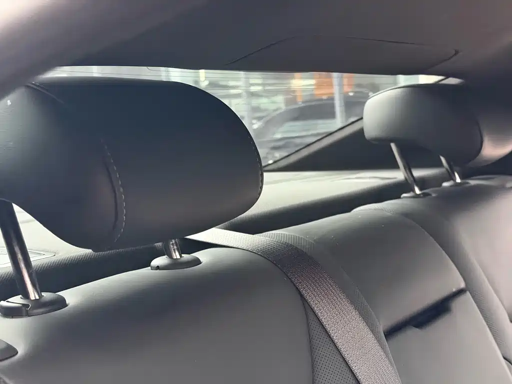 Cadillac CT5 — миниатюра 24