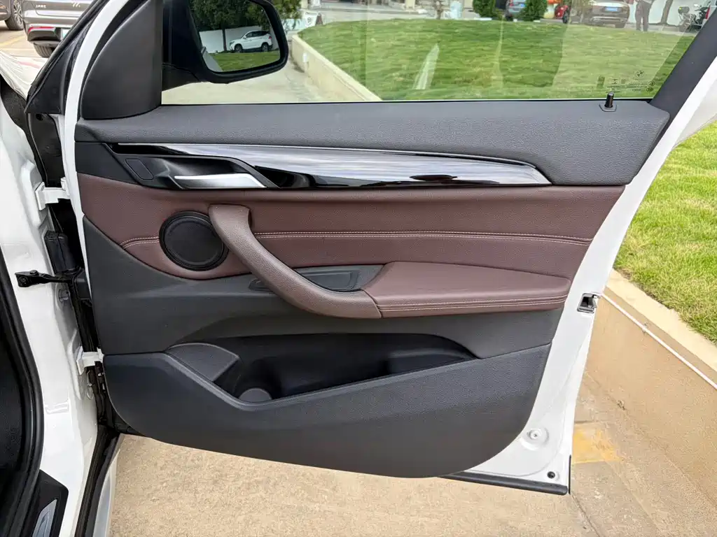 BMW X1 — миниатюра 19